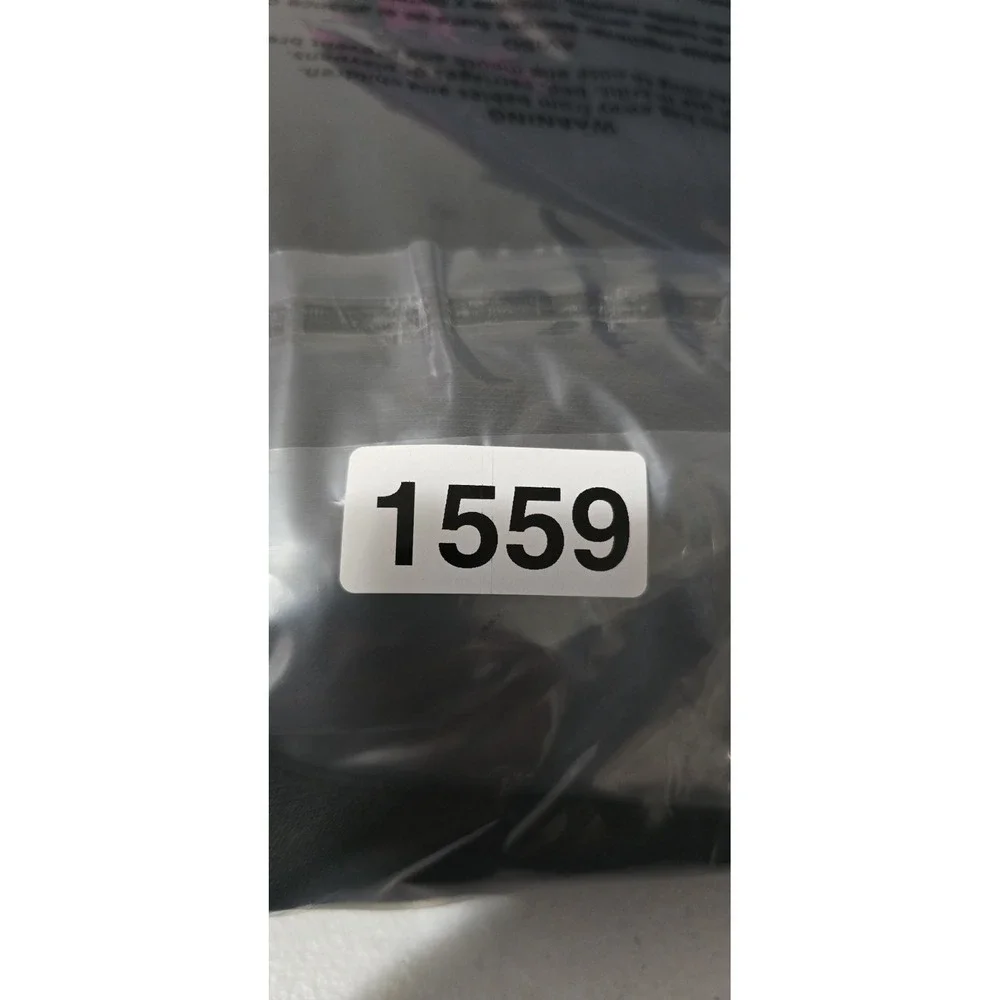 Nike Air Sportswear Men's Size S Black White Fleece Cargo Pants - Picture 7 of 7